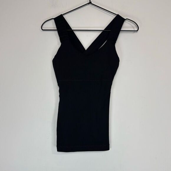 Lululemon Black Push Your Limits Tank 6 - Picture 2 of 6